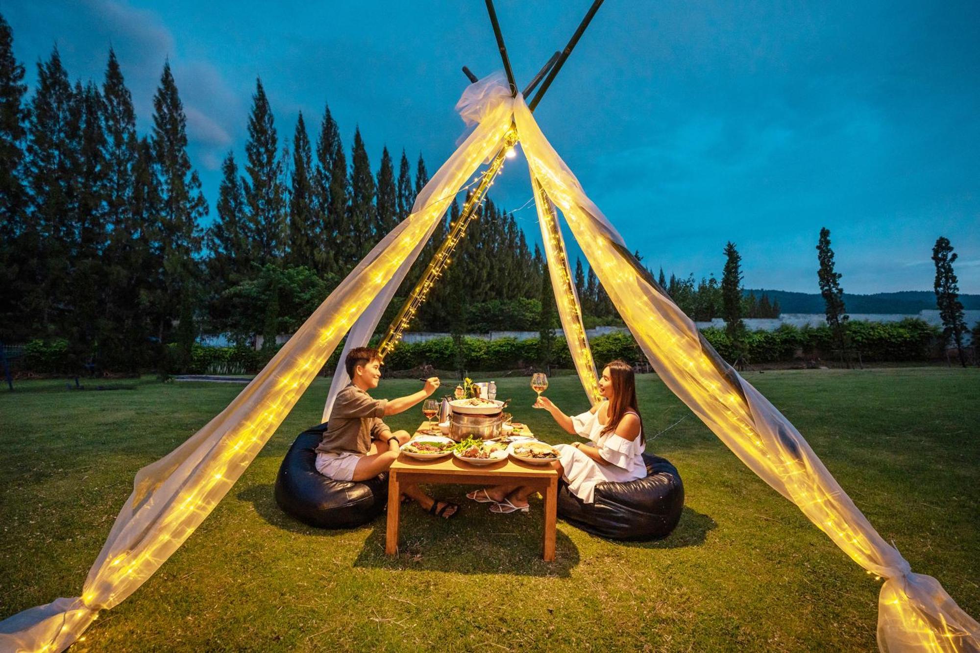 Отель Dusitd2 Khao Yai Му-Си Экстерьер фото